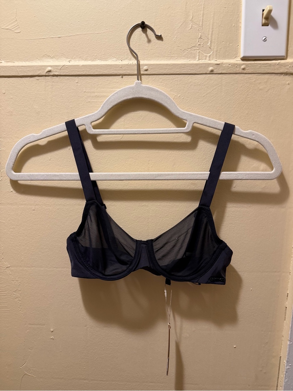SKIMS Black Sheer Underwire Bra NWOT